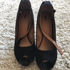 Mossimo for Target Wedges